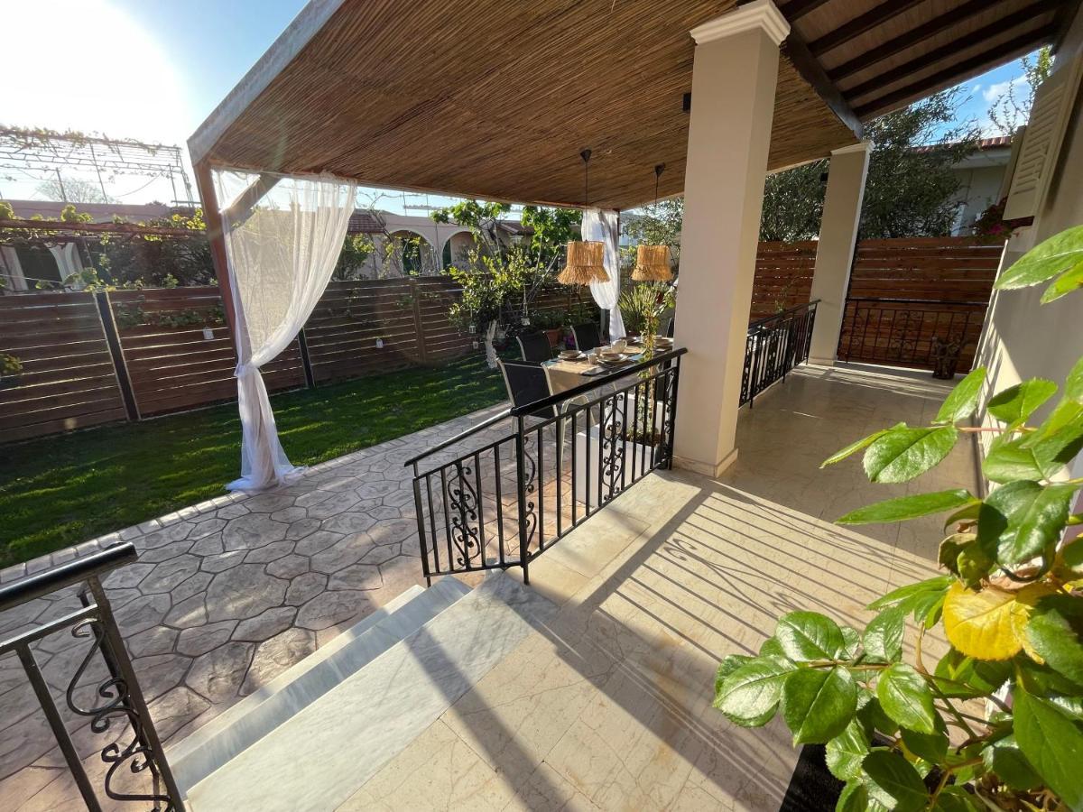 Villa Sandra Litheres Exteriér fotografie